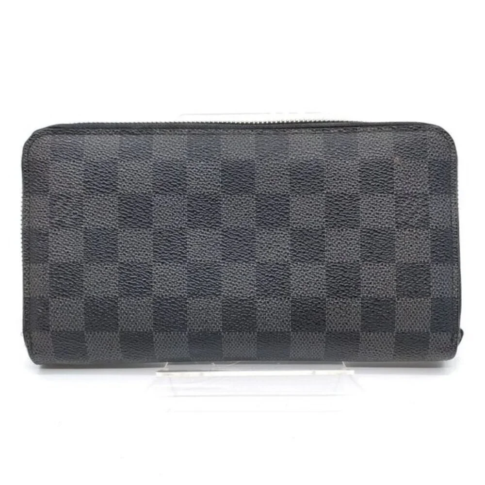 Louis Vuitton authentic louis